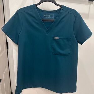 Figs Catarina One Pocket Scrub Top, caribbean blue